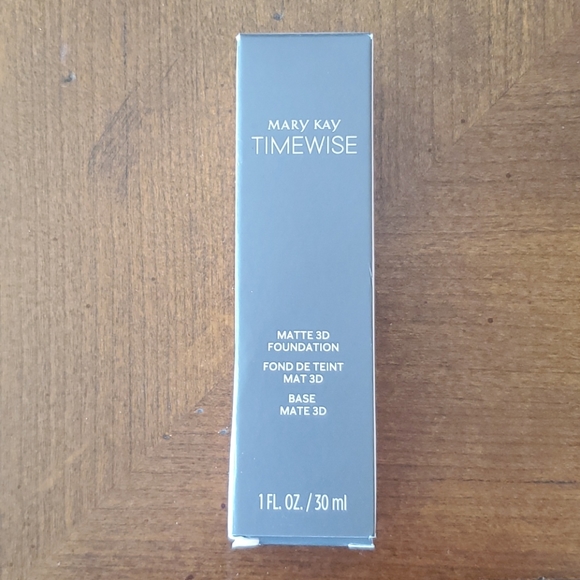Mary Kay | Makeup | Mary Kay Timewise Matte 3d Foundation Bronze W 0 ...